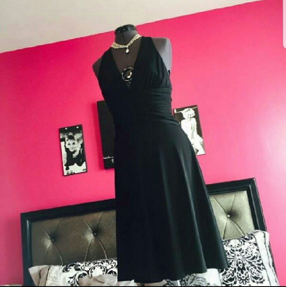 LITTLE BLACK DRESS